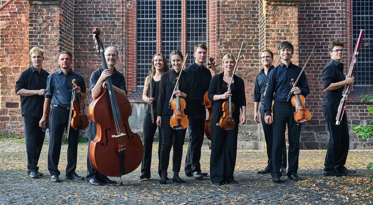 1 – _Ensemble_Ponticello_c_gute_Frage
